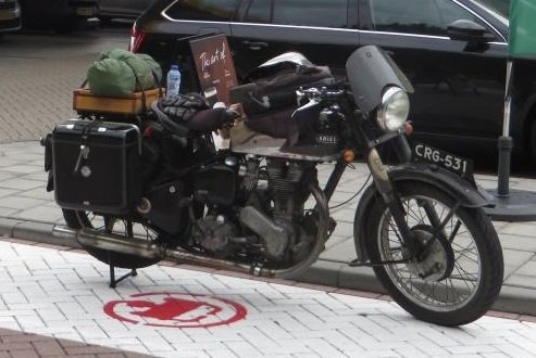 Dolomite, small, black, inc mounting system and all fastenings