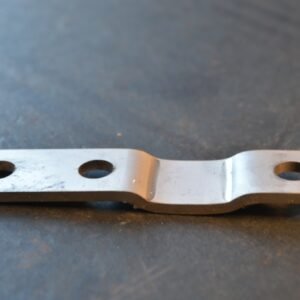 Flat bracket, twist to be inserted to suit bike