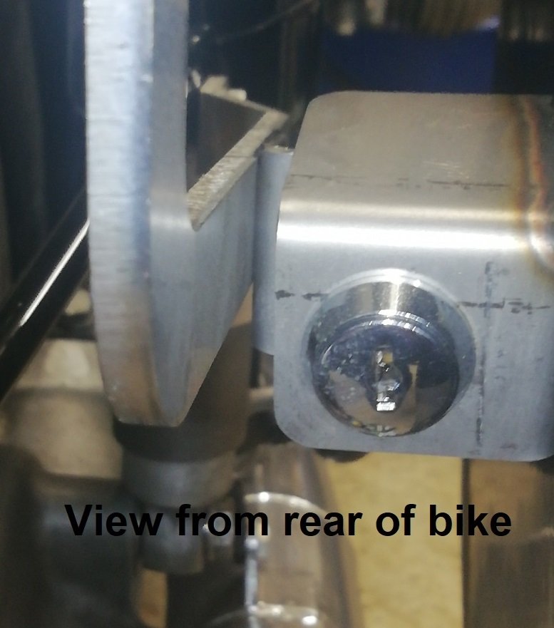 Lock fitting kit for panniers to frame, pair