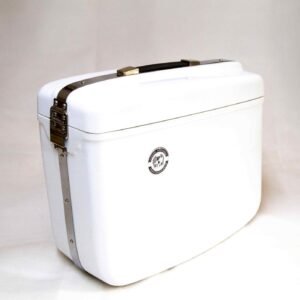 Comet, white, left - inc mounting system and all fastenings